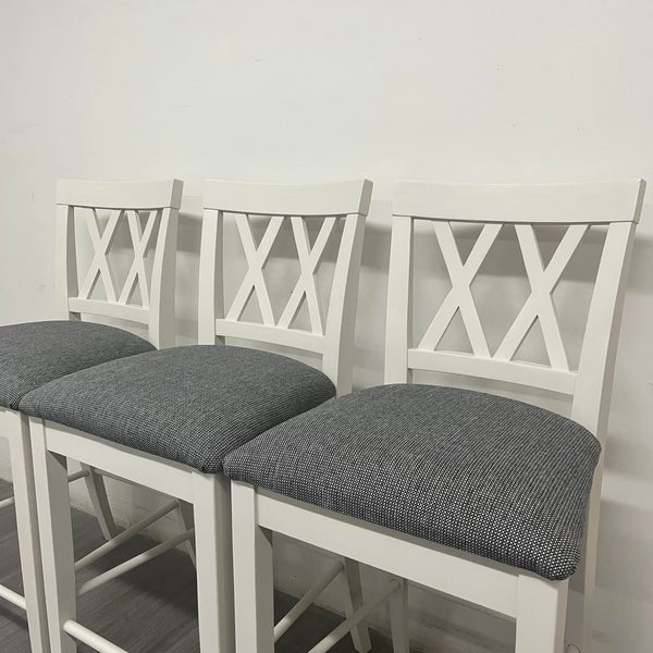 3 Counter Height Duramax Stools