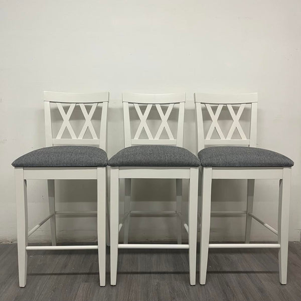 3 Counter Height Duramax Stools