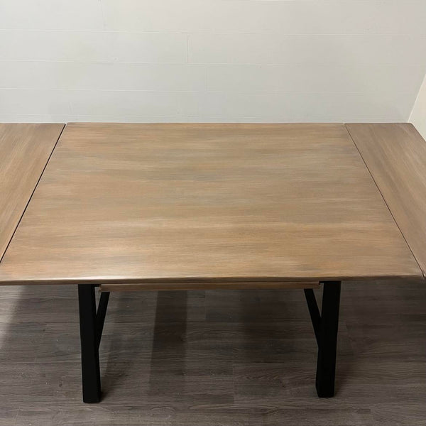 Black Mountain Table