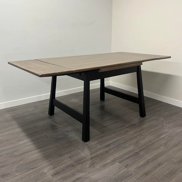 Black Mountain Table