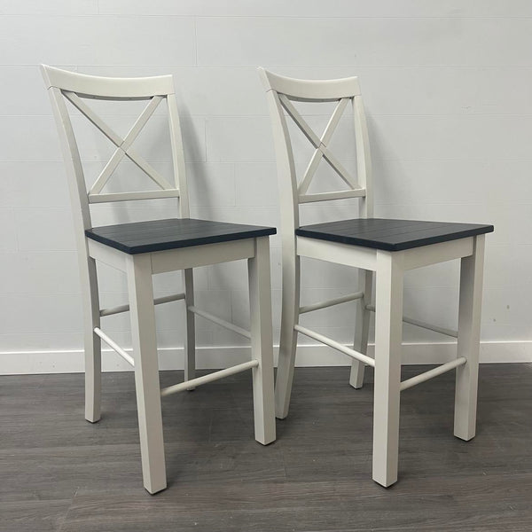 2 Counter Height Stools
