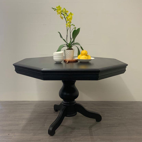 Black Oak Extension Dining Table