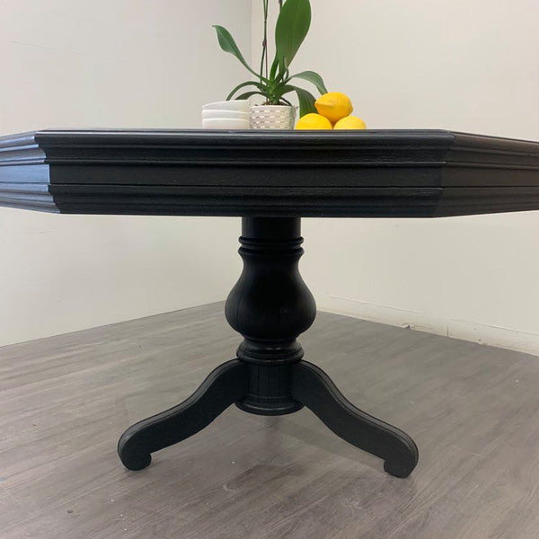 Black Oak Extension Dining Table