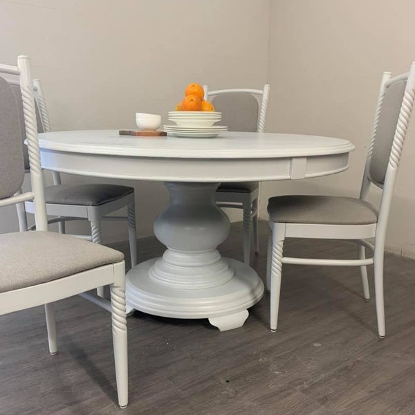 5 Piece Crystal Mountain Dining Set