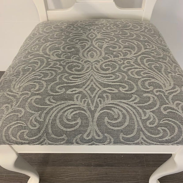 6 Little White Dining Chairs