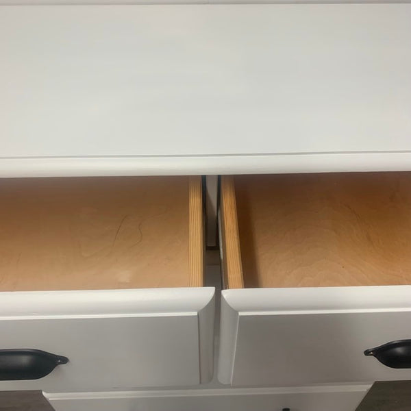 6 Drawer Crystal Mountain Dresser