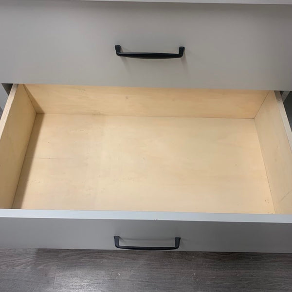 Ultimate Grey Dresser