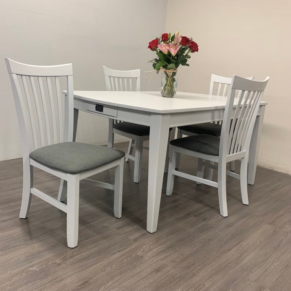 6 Piece Crystal Mountain Dining Set