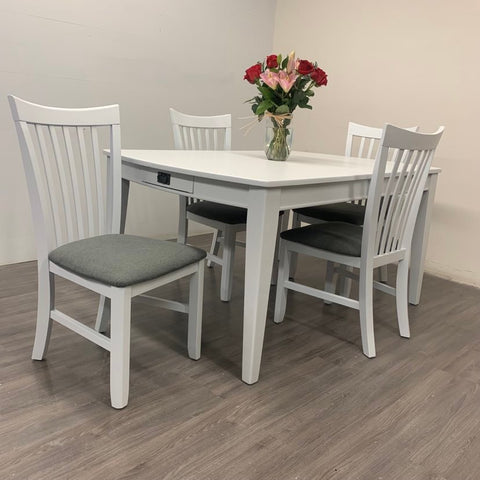 6 Piece Crystal Mountain Dining Set