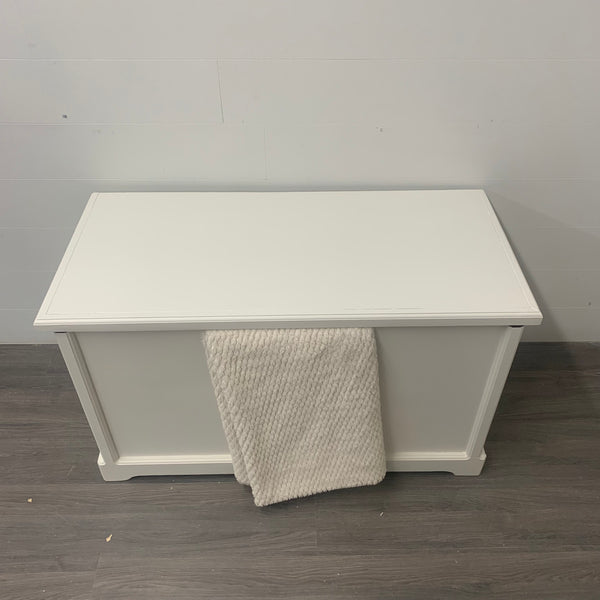 White Oak Cedar Chest