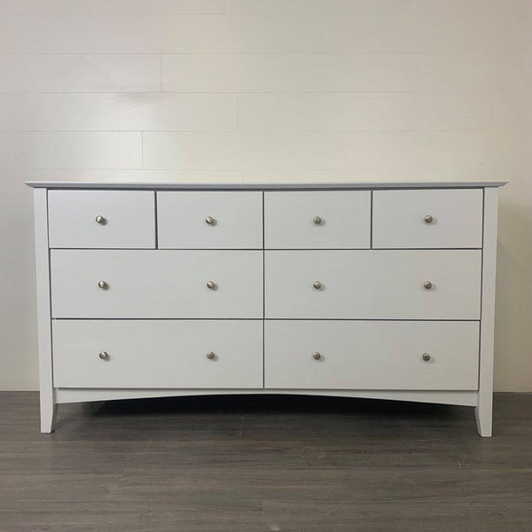 8 Drawer Crystal Mountain Dresser