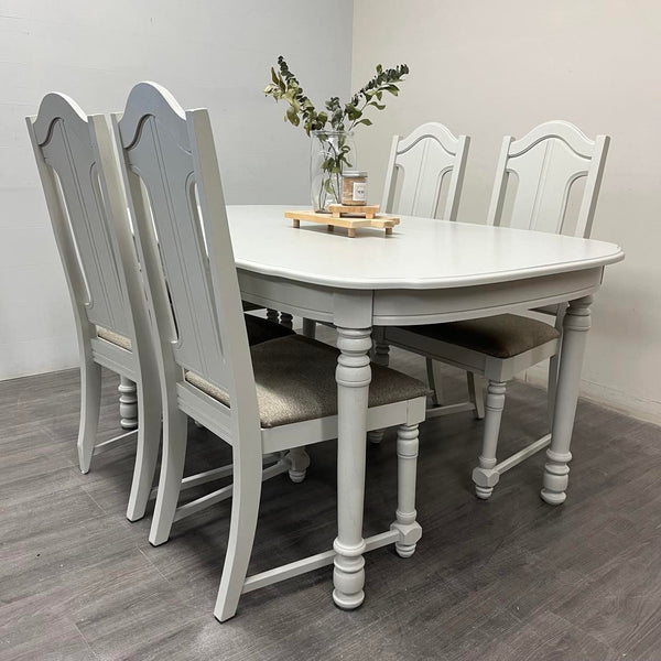 8 Piece Dining Set